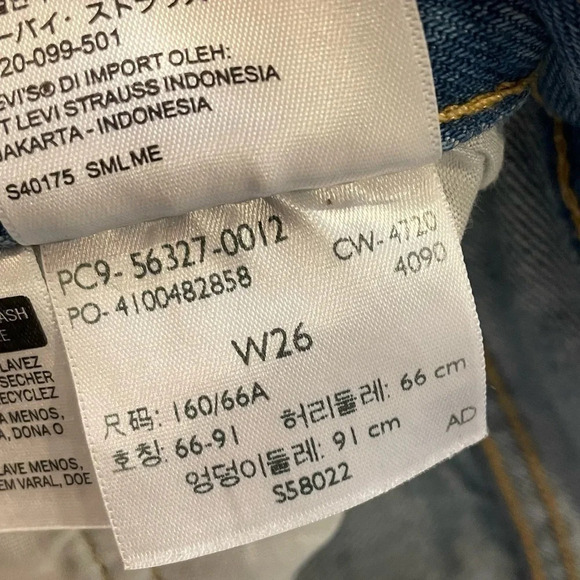 LEVI'S Premium 501 High Rise Short in Fault Line size 26 Style 56327-0012 - Picture 6 of 12